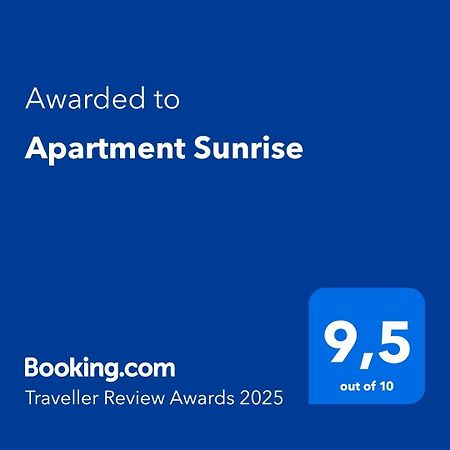 Apartment Sunrise วินเยราซ ภายนอก รูปภาพ