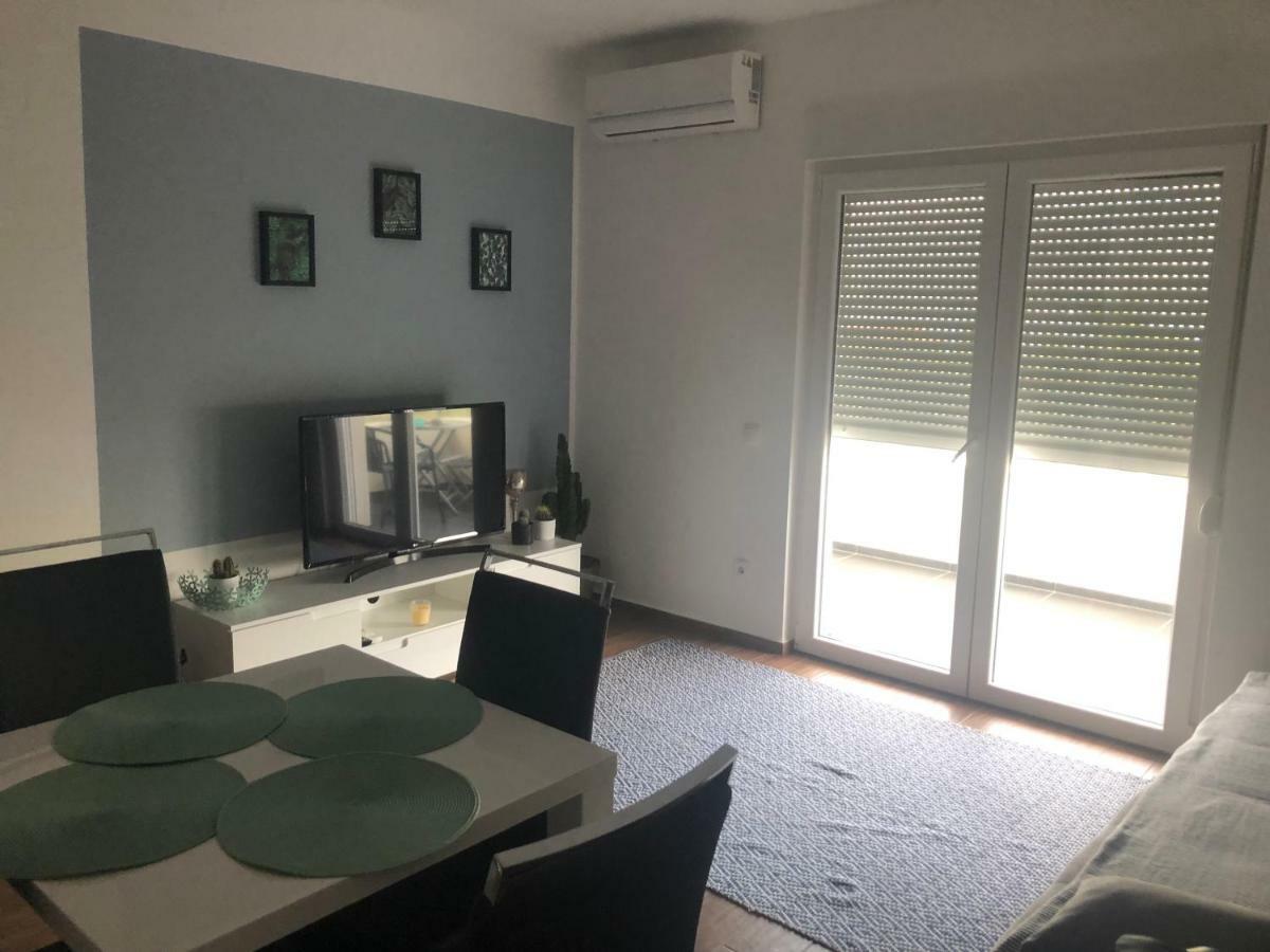 Apartment Sunrise วินเยราซ ภายนอก รูปภาพ
